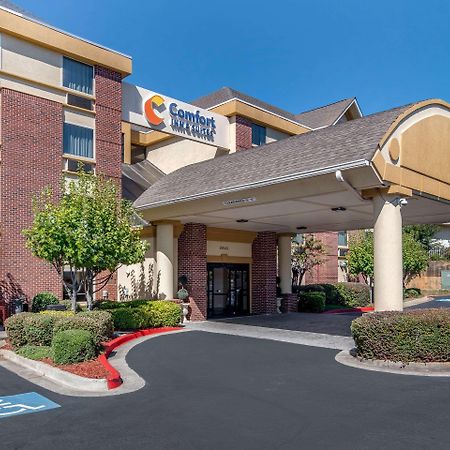 Comfort Inn & Suites Suwanee - Sugarloaf Zewnętrze zdjęcie