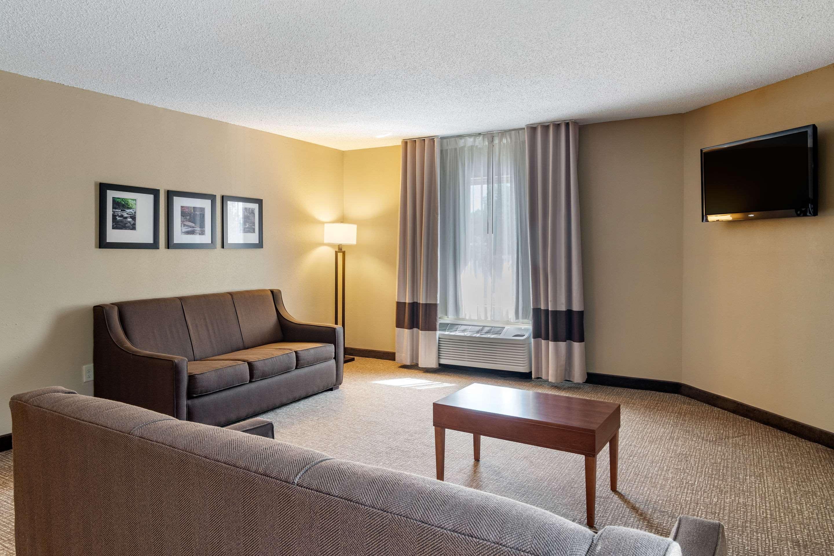Comfort Inn & Suites Suwanee - Sugarloaf Zewnętrze zdjęcie
